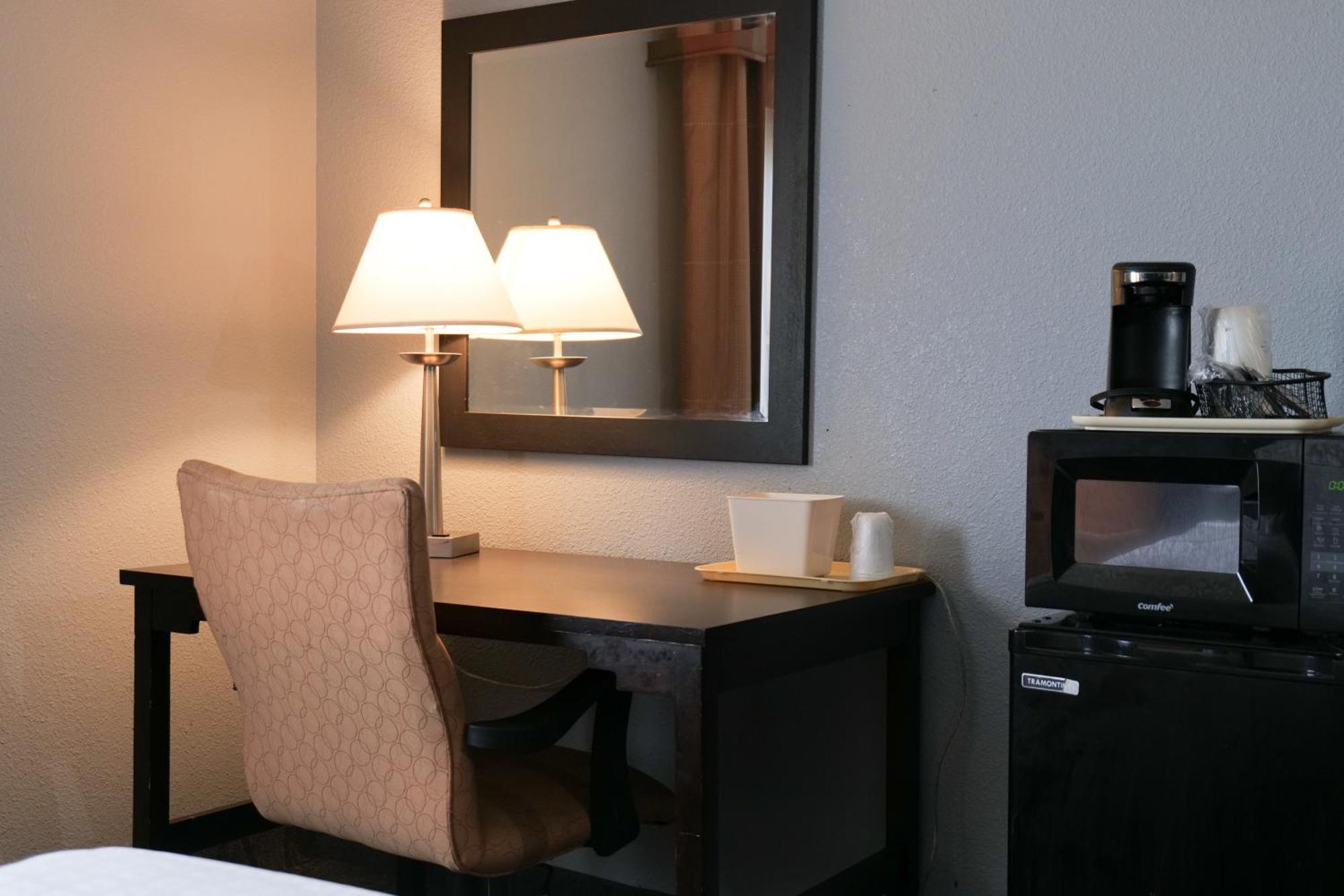 Baymont By Wyndham Flint Airport North Ξενοδοχείο Εξωτερικό φωτογραφία