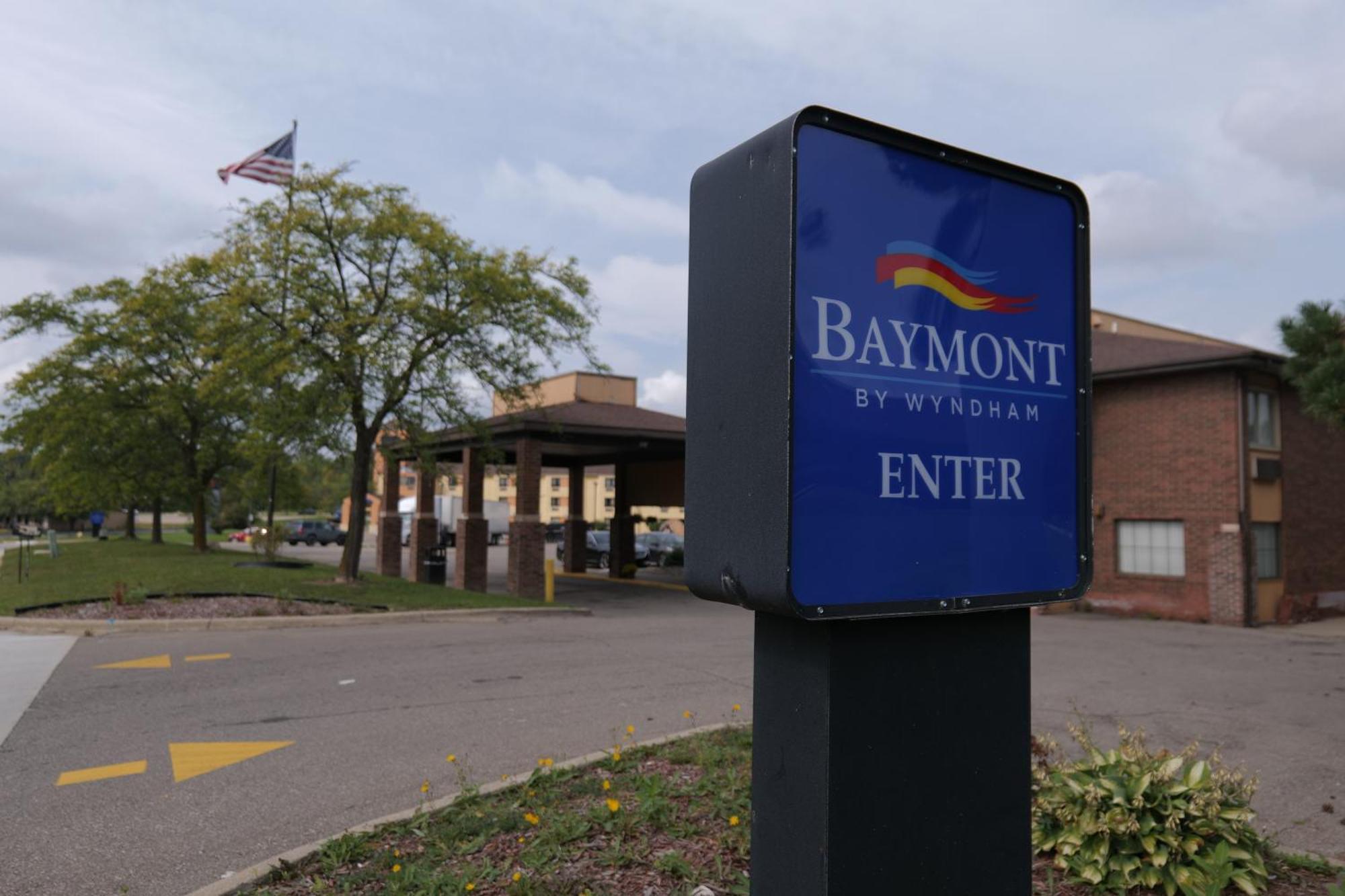 Baymont By Wyndham Flint Airport North Ξενοδοχείο Εξωτερικό φωτογραφία